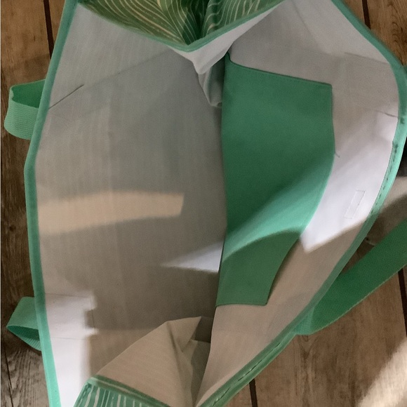 Thirty one round tote - Picture 3 of 3